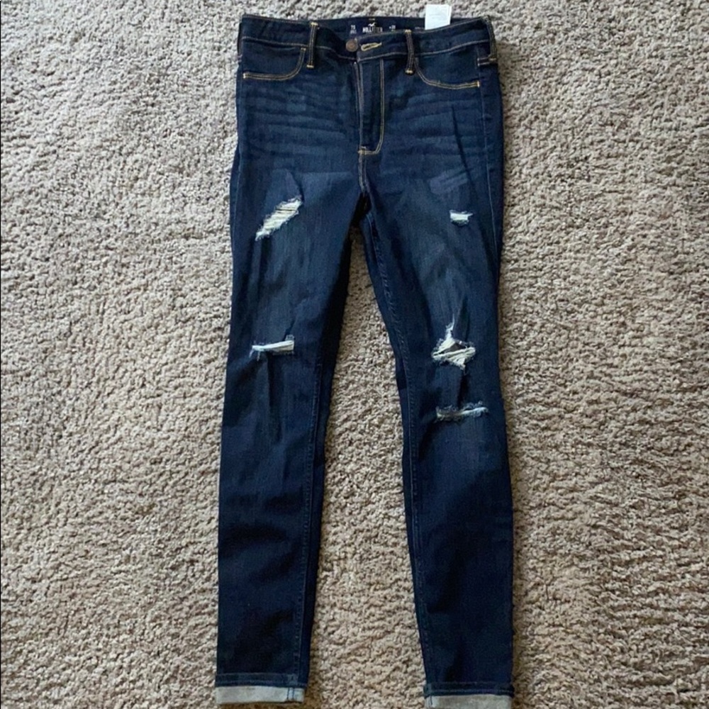 Distressed Hollister denim jeggings